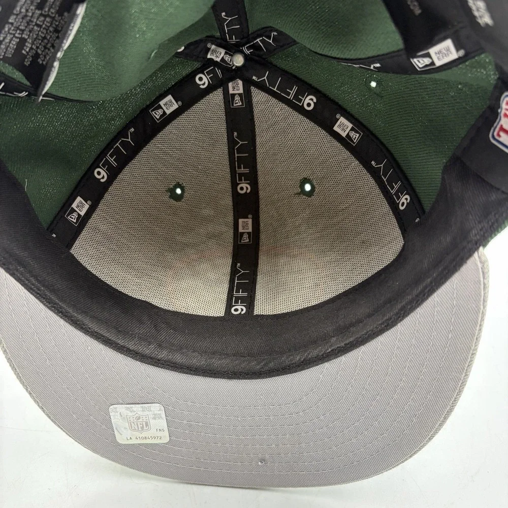 New Era  Green Bay Packers Snapback Adjustable Hat Cap Reverse Green/Grey 9Fifty